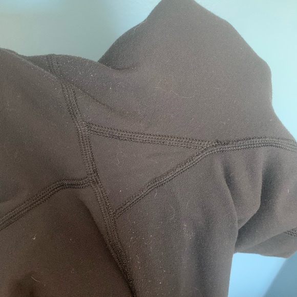 Lululemon yoga pants - Picture 5 of 6